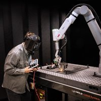 Combining the Power of Handheld Laser Welding with Collaborative Robots