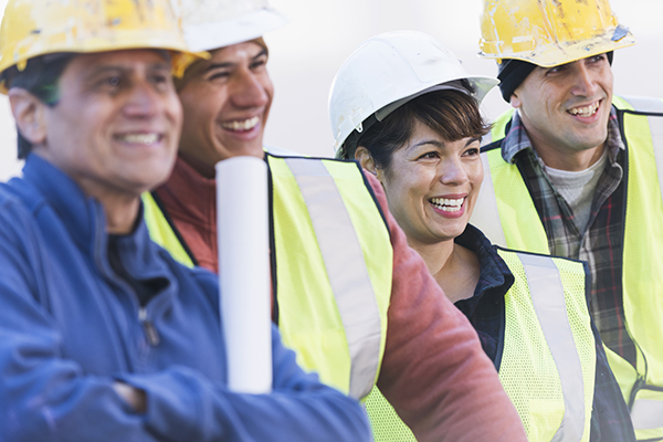 Construction Worker-472601904 600x400